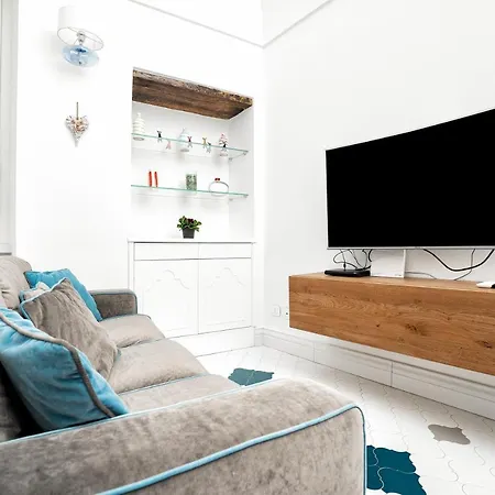 La Finestra Sul Corso Holiday home *