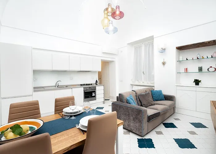 Vakantiehuis La Finestra Sul Corso Amalfi