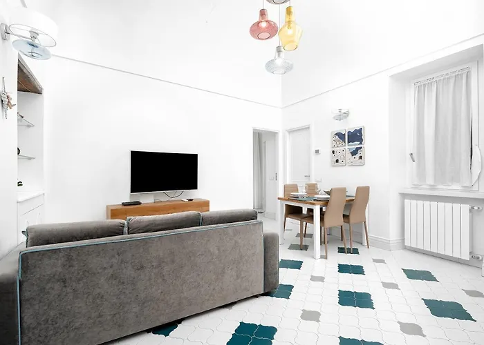 Vakantiehuis La Finestra Sul Corso Amalfi