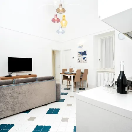 La Finestra Sul Corso Semesterbostad *